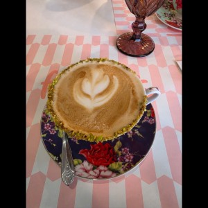 Capuccino con Pistachio