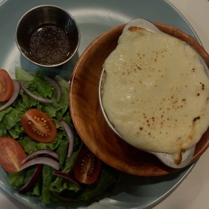 Pastel de yuca con ropa vieja