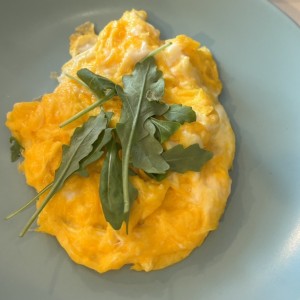 SIDES - Huevos revueltos