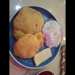 Desayunos criollos - Bistec A Caballo