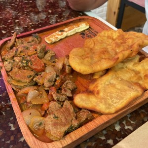 Bisctec entomatado