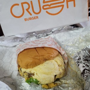 fluffy egg burguer