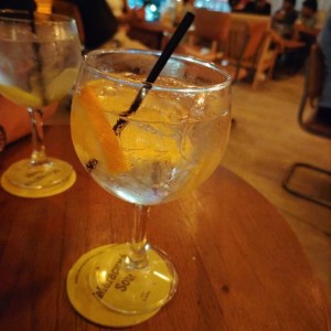 Gin tonic