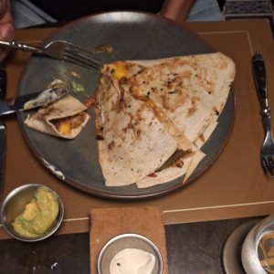 quesadillas de pollo