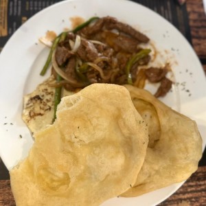 BISTEC A LA CRIOLLA