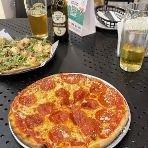 Pizza peperoni