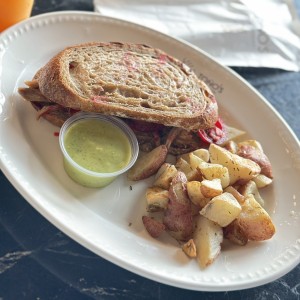 Pulled Pork Sandwich