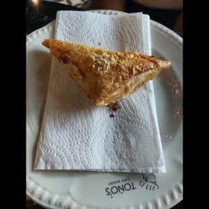 Empanado queso feta
