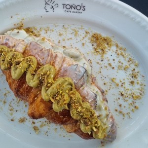 Croissant de pistachio