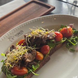Avocado toast