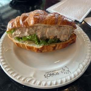 Tuna croissant
