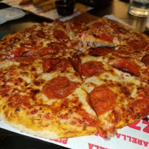 Peperoni pizza