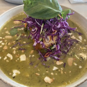 Cobia com curry verde
