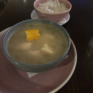 ENTRADAS - SANCOCHO