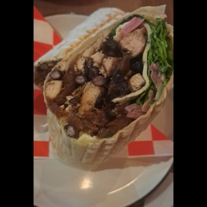Wraps - Caliente - Pollo Maduro Wrap