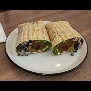 Wraps - Caliente - Pollo Maduro Wrap