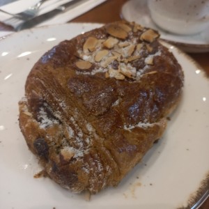 Croissant de chocolate