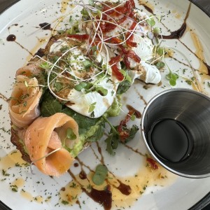 Huevos ponchados