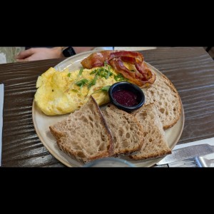 Breakfast - OMELETTE FANCY