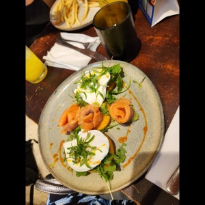 huevos benedictos