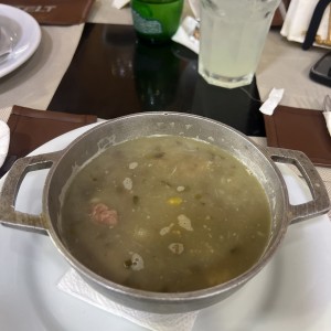 SOPA DE CARNE Y LENTEJAS