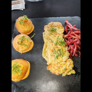 Omelette con psstelitos de yuca