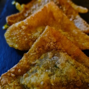Wanton - Relleno pescado al escabeche.