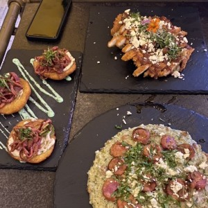 Risotto de chorizo y milanesa de pollo