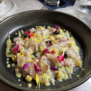 Kampachu marinado