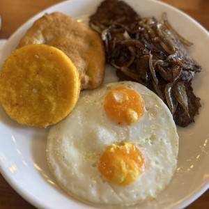 Bistec a caballo