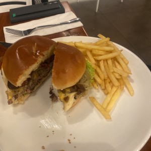 Mas amor burger
