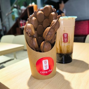 Postres - Chocolate Egg Waffle