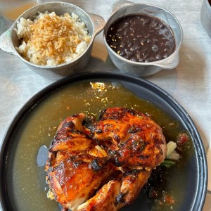 1/2 Pollo Rostizado arroz coco