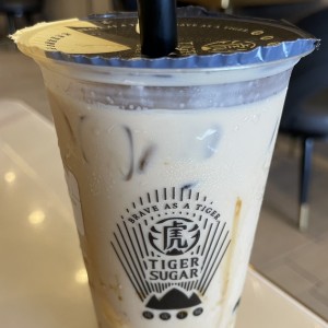 Black sugar mochi