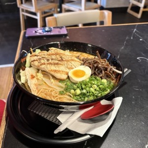 Fideos - Chargrilled Chicken Ramen