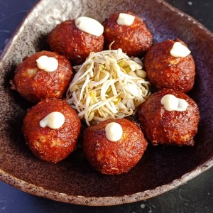 Entrada - Deep Fried Chicken Tor Balls