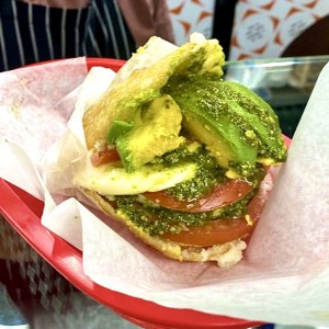 Captessa con aguacate