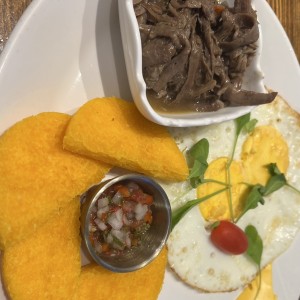 Desayuno - Desayuno Tipico