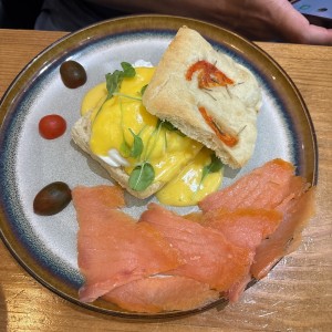 Desayunos - Focaccia Benedictina