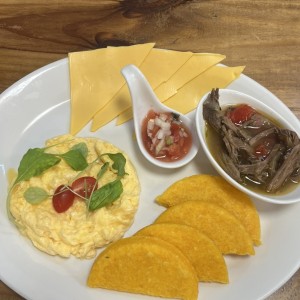 Desayuno - Desayuno Tipico