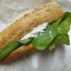 Emparedado de pollo