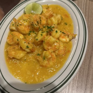 Camarones al ajillo o apanados
