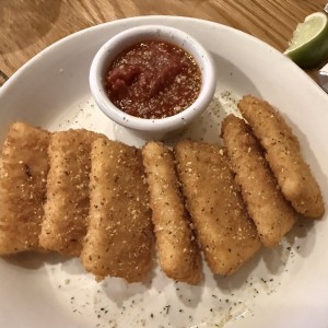 Appetizers - Fried Mozzarella