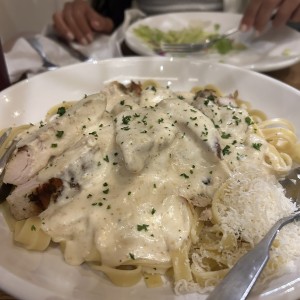 Chicken Alfredo