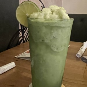 Limonada con hierba buena