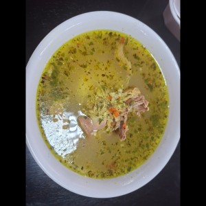 sopa de pollo 