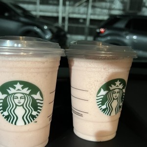 Frape de fresas con crema