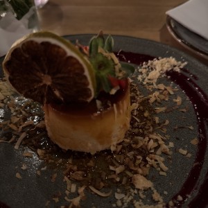 Flan volteado