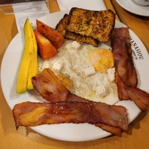 keto a la Mode con extra tocino 