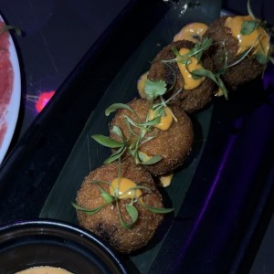 CROQUETAS DE SHORT RIBS